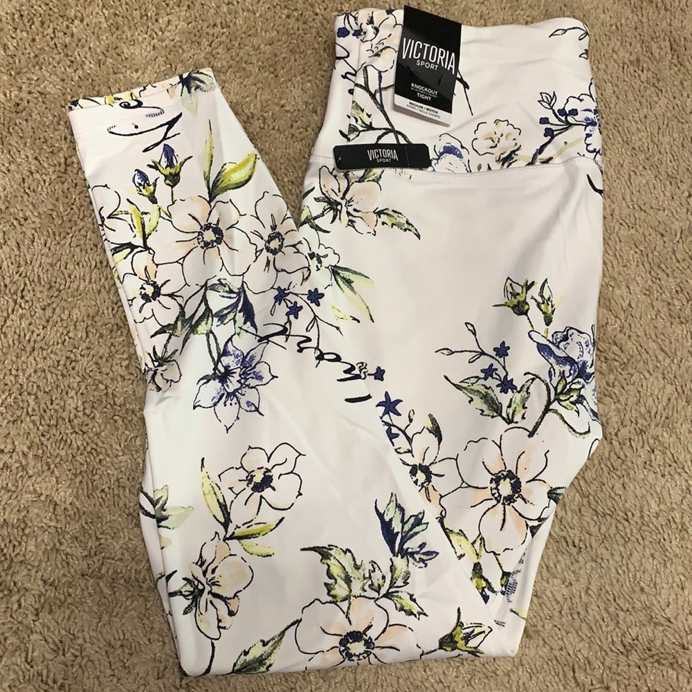 Victoria Secret Sport knockout leggings  - M short